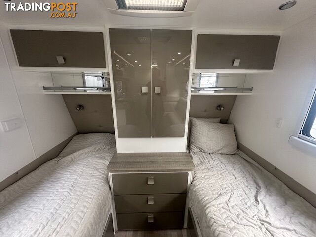 2019 20'6 Essential Grant Cruiser Tandem Single bed caravan