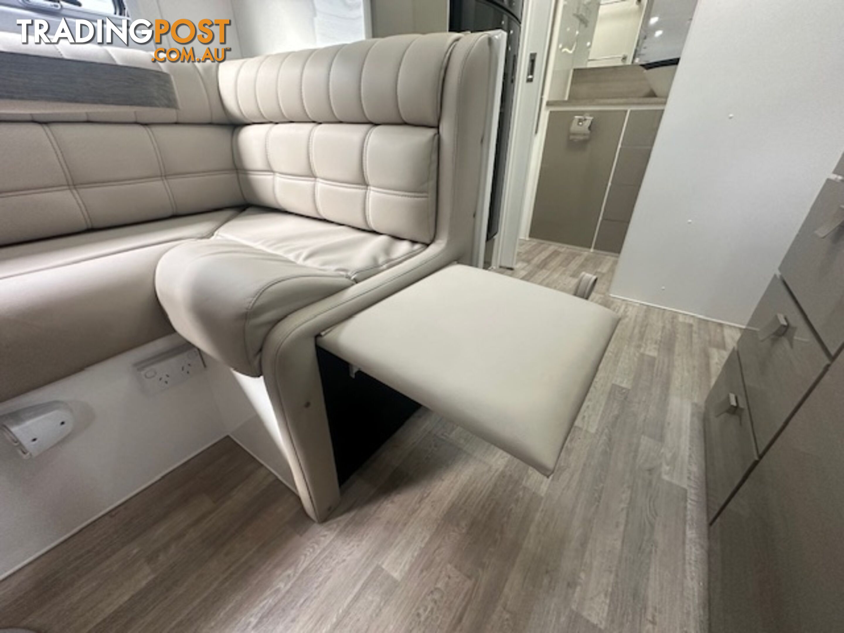 2019 20'6 Essential Grant Cruiser Tandem Single bed caravan