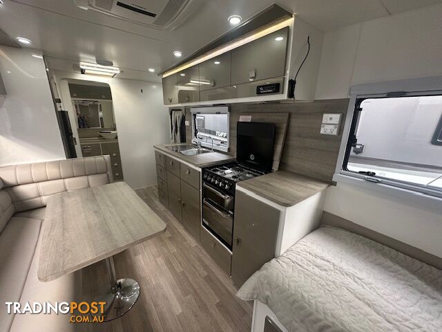 2019 20'6 Essential Grant Cruiser Tandem Single bed caravan