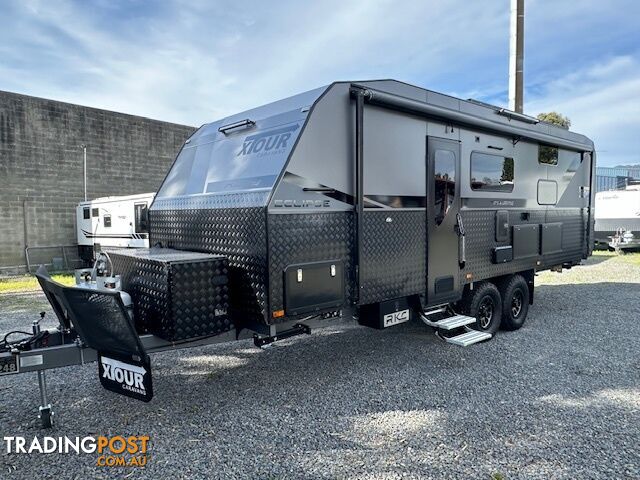 23'6 XTOUR Eclipse 4 or 5 bunk Off Road Off Grid