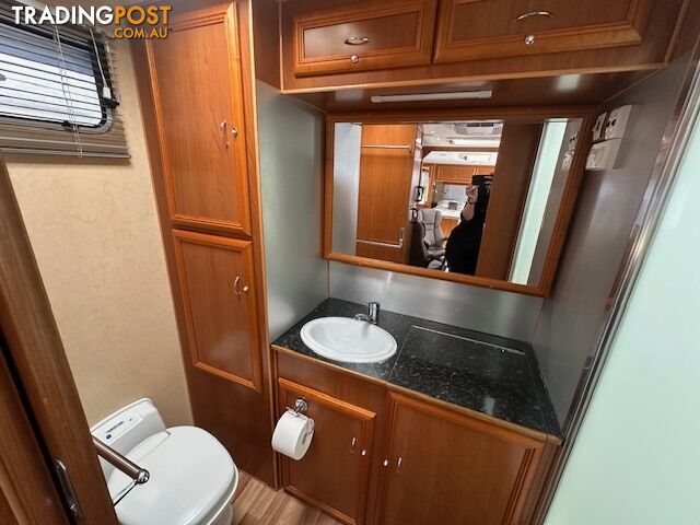 Used Runout 2009 Regent S/3 21' Was - photo 5 of 16