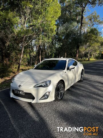 2015 Toyota 86 Coupe Manual