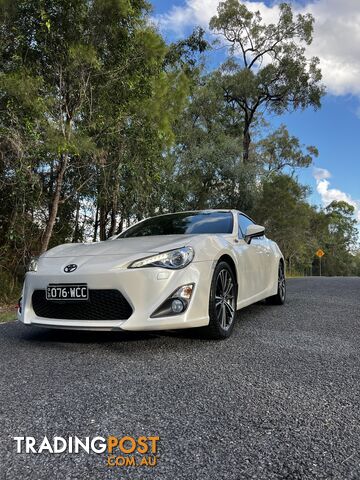 2015 Toyota 86 Coupe Manual