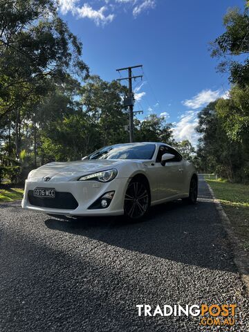 2015 Toyota 86 Coupe Manual