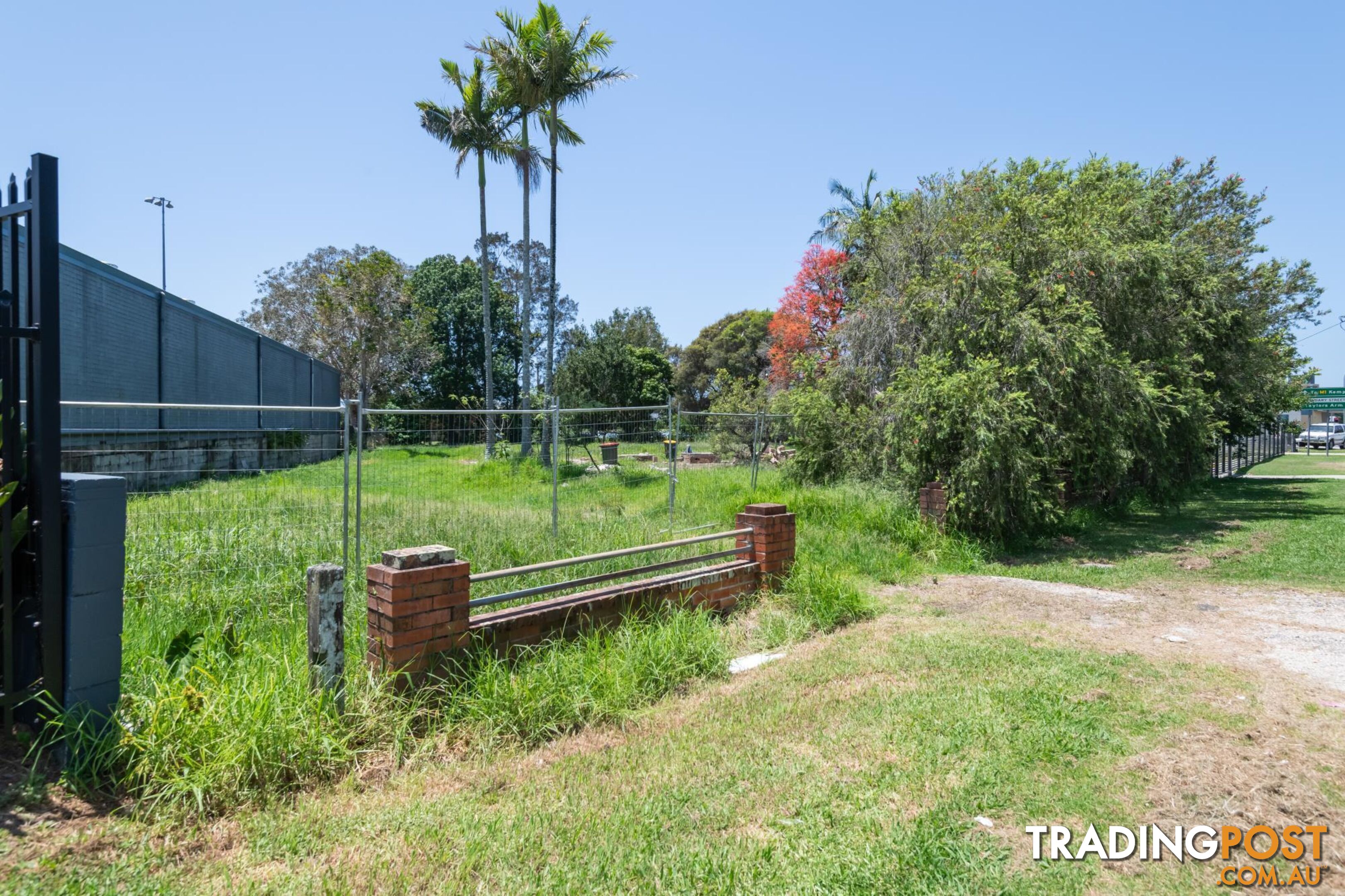 27 Cooper Street MACKSVILLE NSW 2447