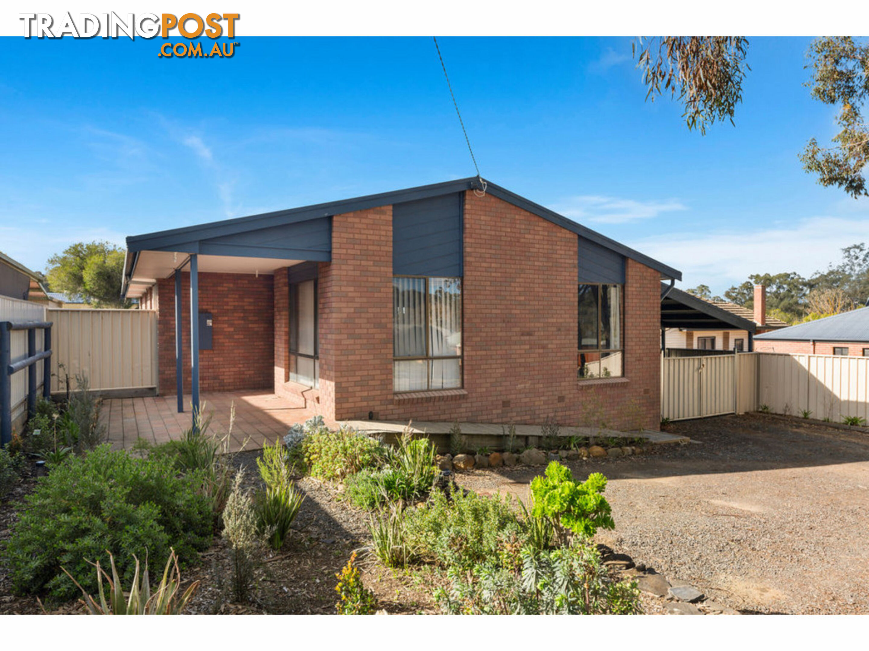 17 Lowe Street Kangaroo Flat VIC 3555