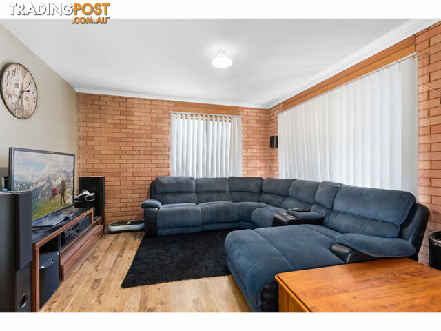 17 Lowe Street Kangaroo Flat VIC 3555