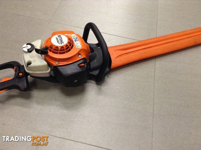 STHIL Hedge Trimmer