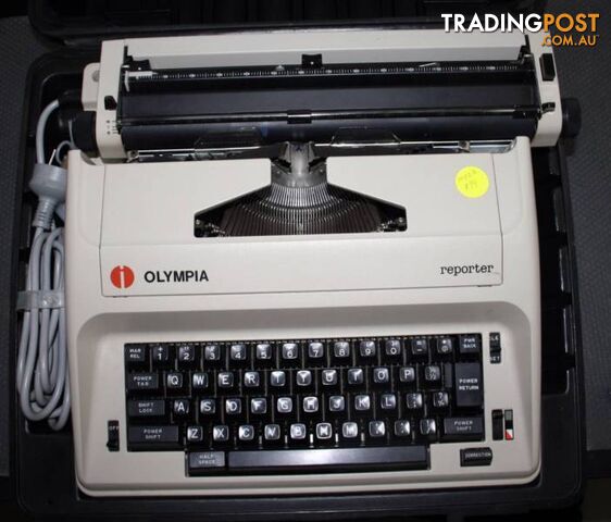 Olympia Reporter Typewriter