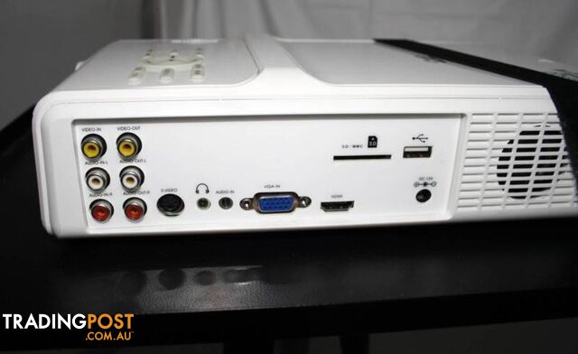 My Theatre JP300HD Outdoor Projector with 100" Screen - photo 3 of 4