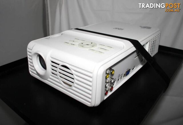 My Theatre JP300HD Outdoor Projector with 100" Screen - photo 2 of 4