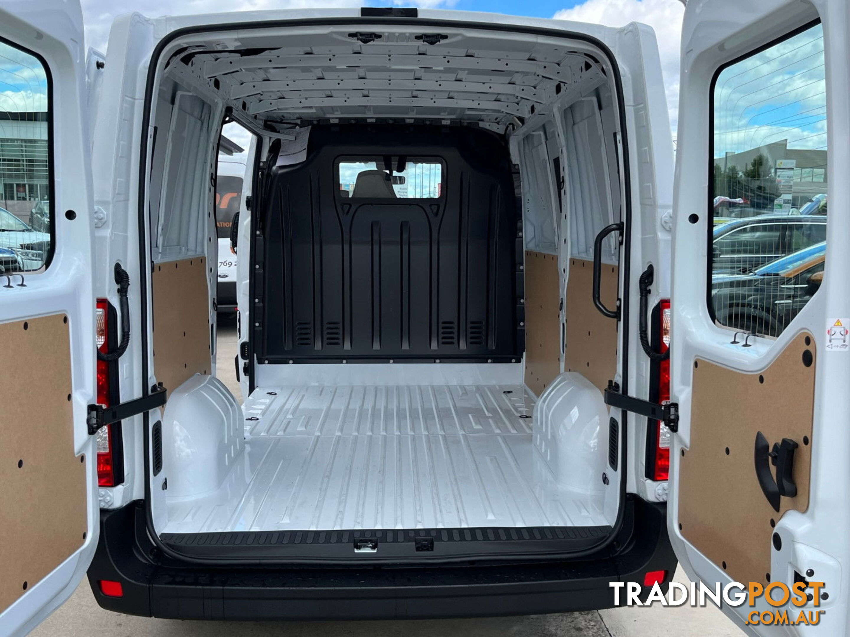 2023 RENAULT MASTER SWB PRO X62 VAN