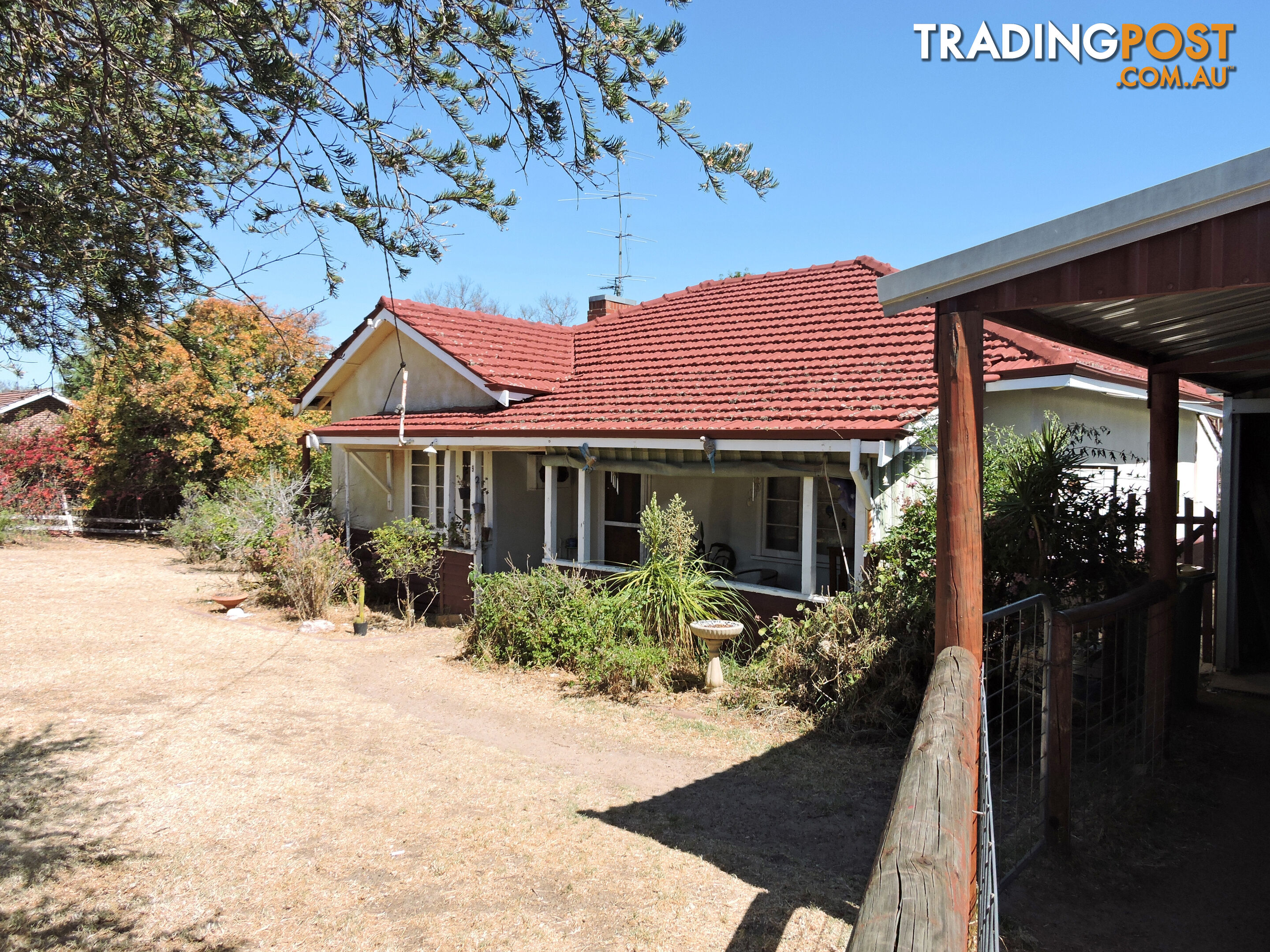 9 FRASER STREET, YORK WA 6302