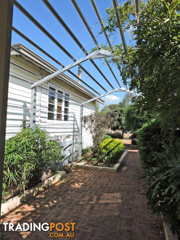 32 Great southern Hwy BEVERLEY WA 6304