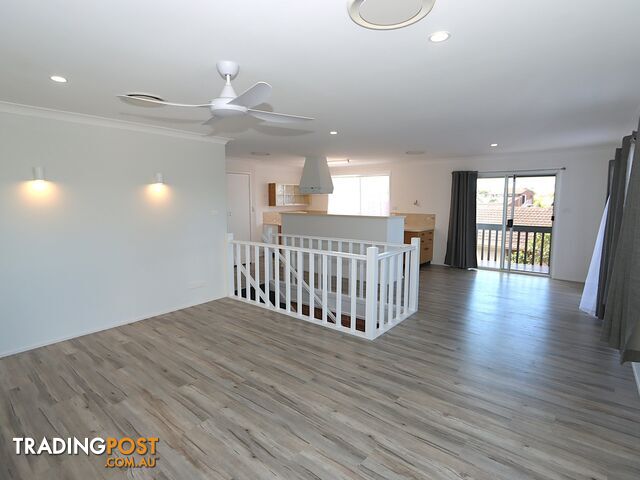 2 Shearwater Crescent HARRINGTON NSW 2427 - photo 2 of 6