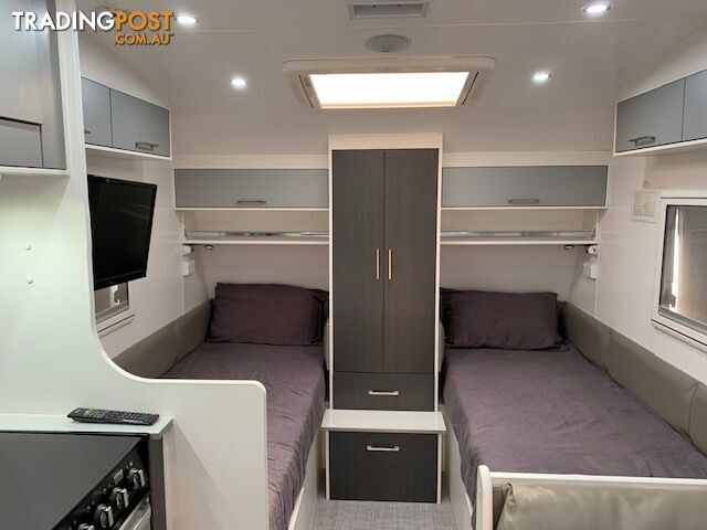 2016 New Age GECKO LJ16S Deluxe Ensuite Van