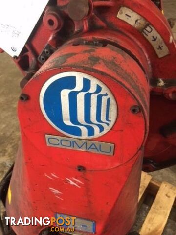 COMAU Robot - photo 4 of 4