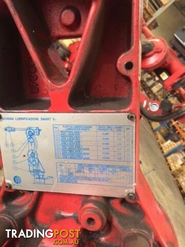 COMAU Robot - photo 3 of 4