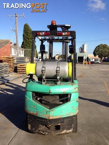 Mitsubishi 1.8 Tonne Forklift - photo 2 of 4