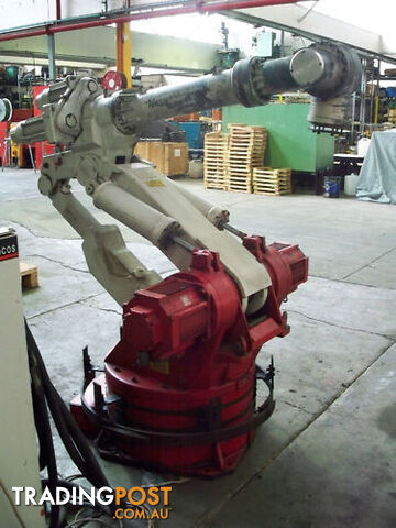 Motoman Robot - photo 2 of 6