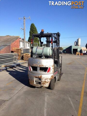 Nissan 1.6 Tonne Forklift - photo 3 of 4