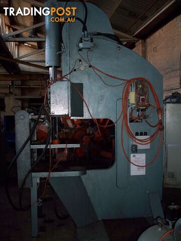 Hydraulic Power Press - photo 4 of 4