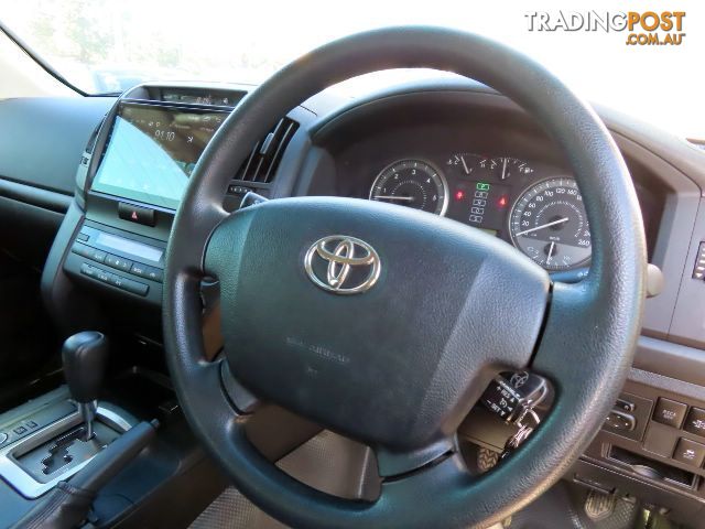 2017 TOYOTA LANDCRUISER GX-VDJ200R  WAGON