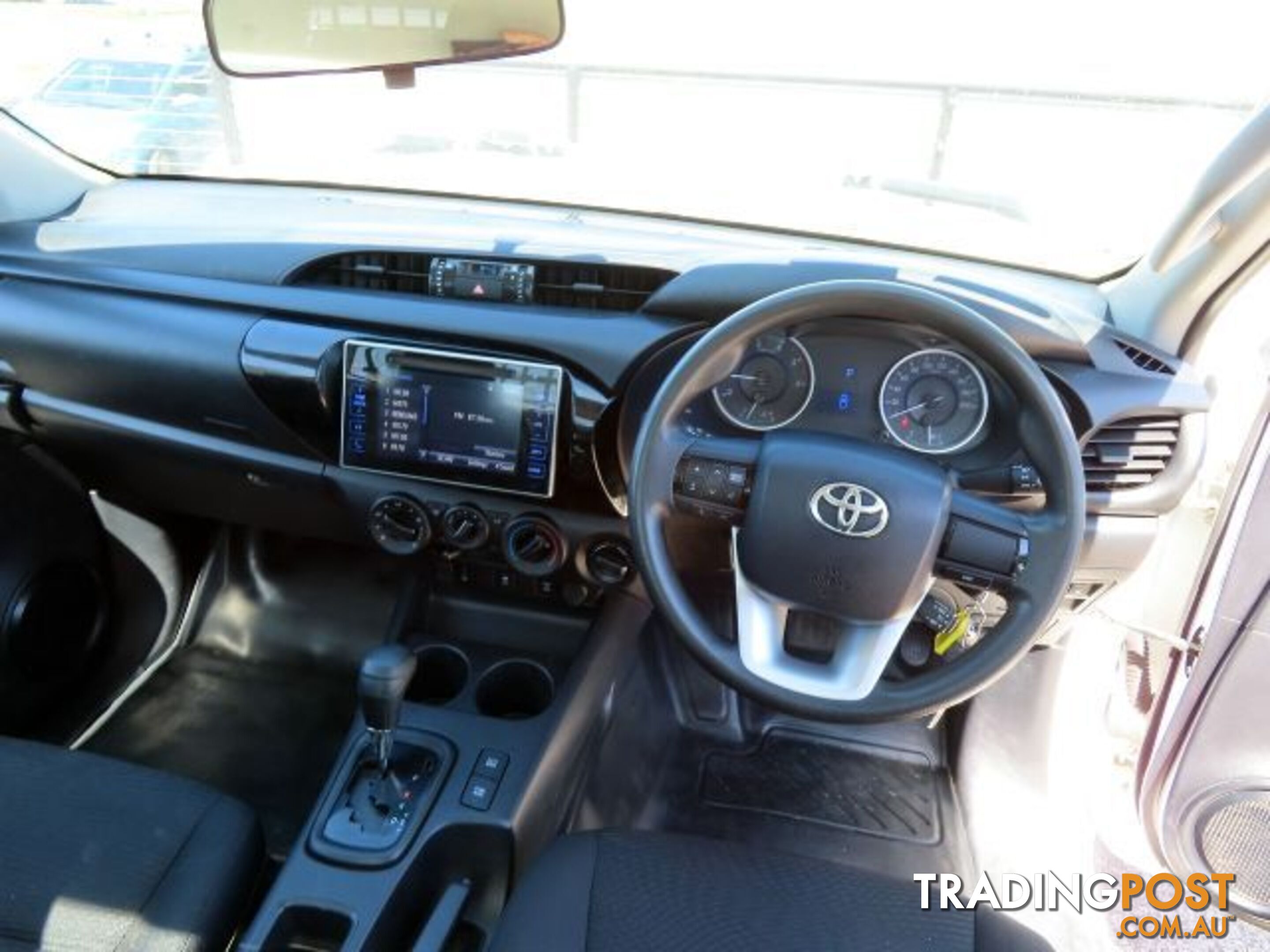 2018 TOYOTA HILUX SR-SINGLE-CAB-GUN126R  CAB CHASSIS