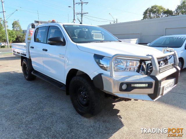 2018 TOYOTA HILUX SR-DUAL-CAB-GUN126R  CAB CHASSIS