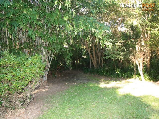 4 Gin Gin Crescent OCEAN SHORES NSW 2483