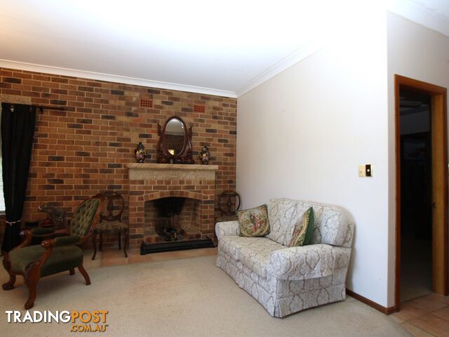 11 Bian Court OCEAN SHORES NSW 2483