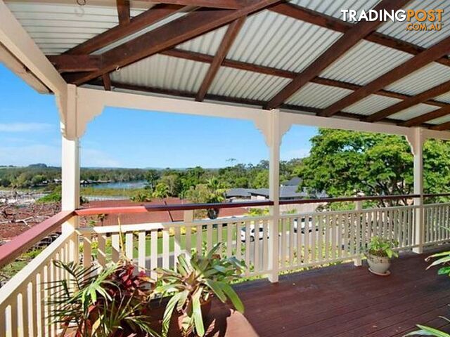 11 Bian Court OCEAN SHORES NSW 2483