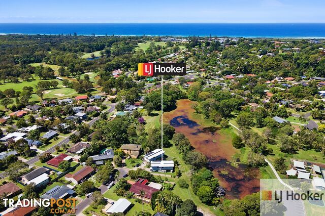 2/6 Kooringa Court OCEAN SHORES NSW 2483