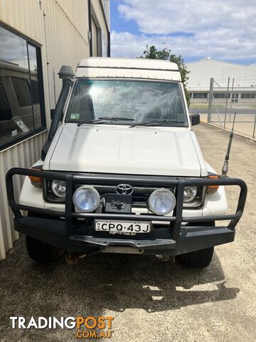 1999 Toyota Landcruiser Troopy - POP TOP