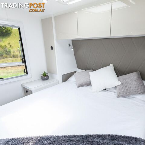 Force 2 | 22' | $126,990 - photo 3 of 6