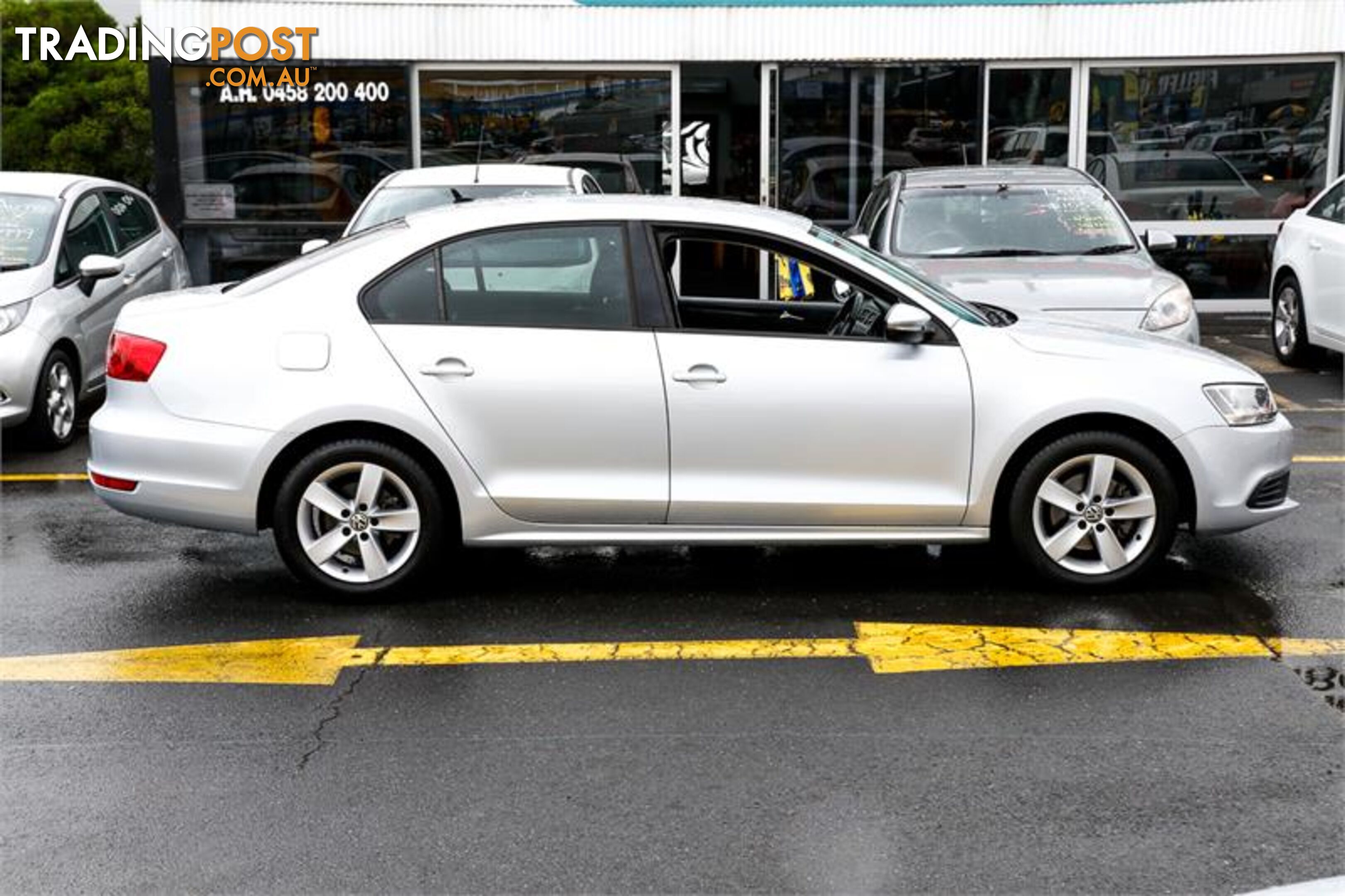 2012 VOLKSWAGEN JETTA 103 TDI COMFORTLINE 1KM MY12 4D SEDAN