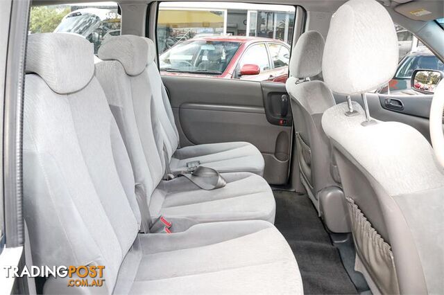 2012  Kia Grand Carnival S VQ Wagon - photo 4 of 20
