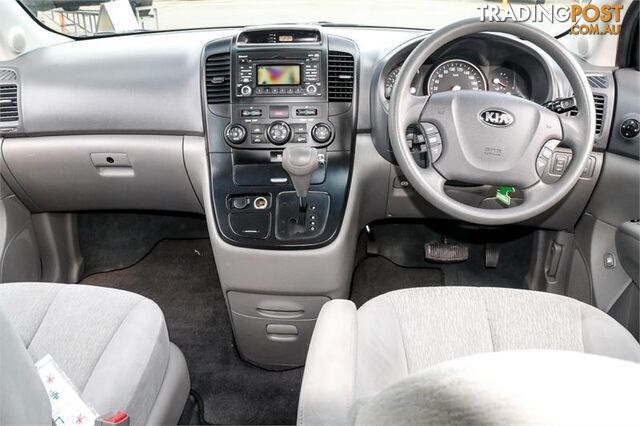2012  Kia Grand Carnival S VQ Wagon - photo 3 of 20