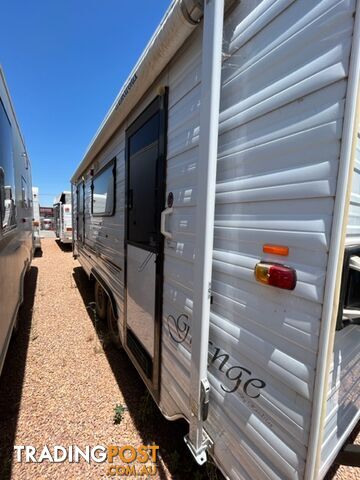 2000 Roadstar Grange - photo 2 of 11