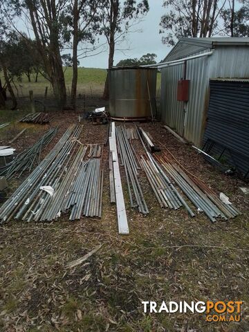 Used large quantity of galvanised pipe in one lot