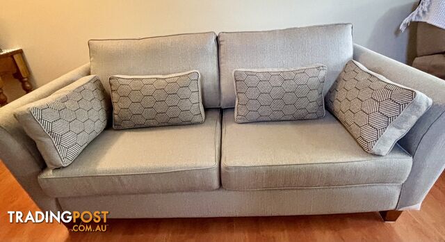 3 PIECE HARVEY NORMAN LOUNGE SUITE