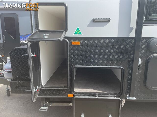 On The Move Caravans 18'6'' Traxx Series 3 Rear Door Off Roader