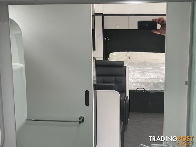 On The Move Caravans 18'6'' Traxx Series 3 Rear Door Off Roader