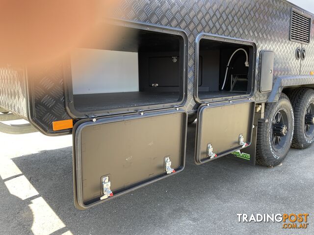 On The Move Caravans Traxx Series 3 Off Road Family Wide Bunk