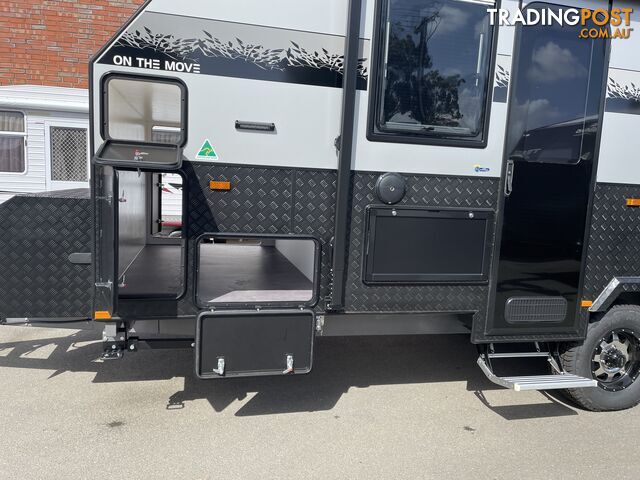 On The Move Caravans Traxx Series 3 17'6'' Centre Door