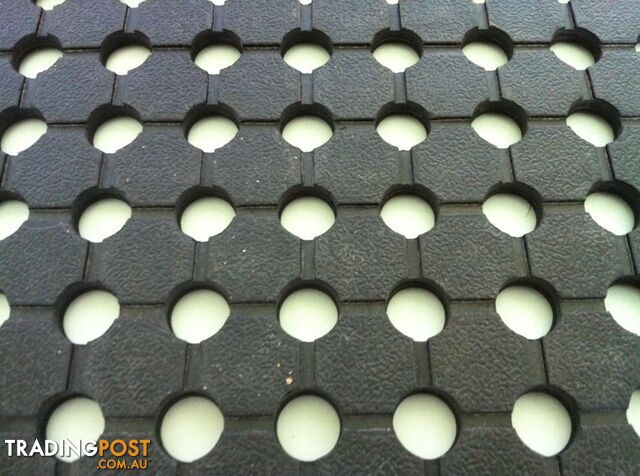 1830mm Wide Rubber UTE Matting