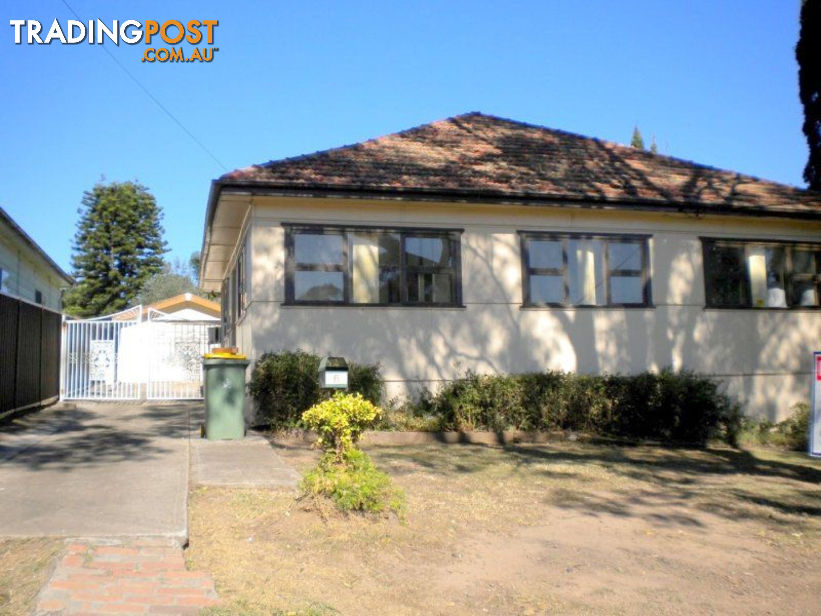 167 Rex Road GEORGES HALL NSW 2198
