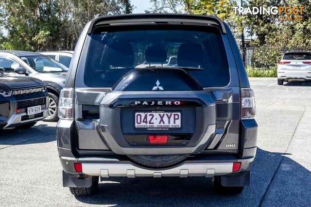 2017 MITSUBISHI PAJERO GLS NX SUV - photo 5 of 21