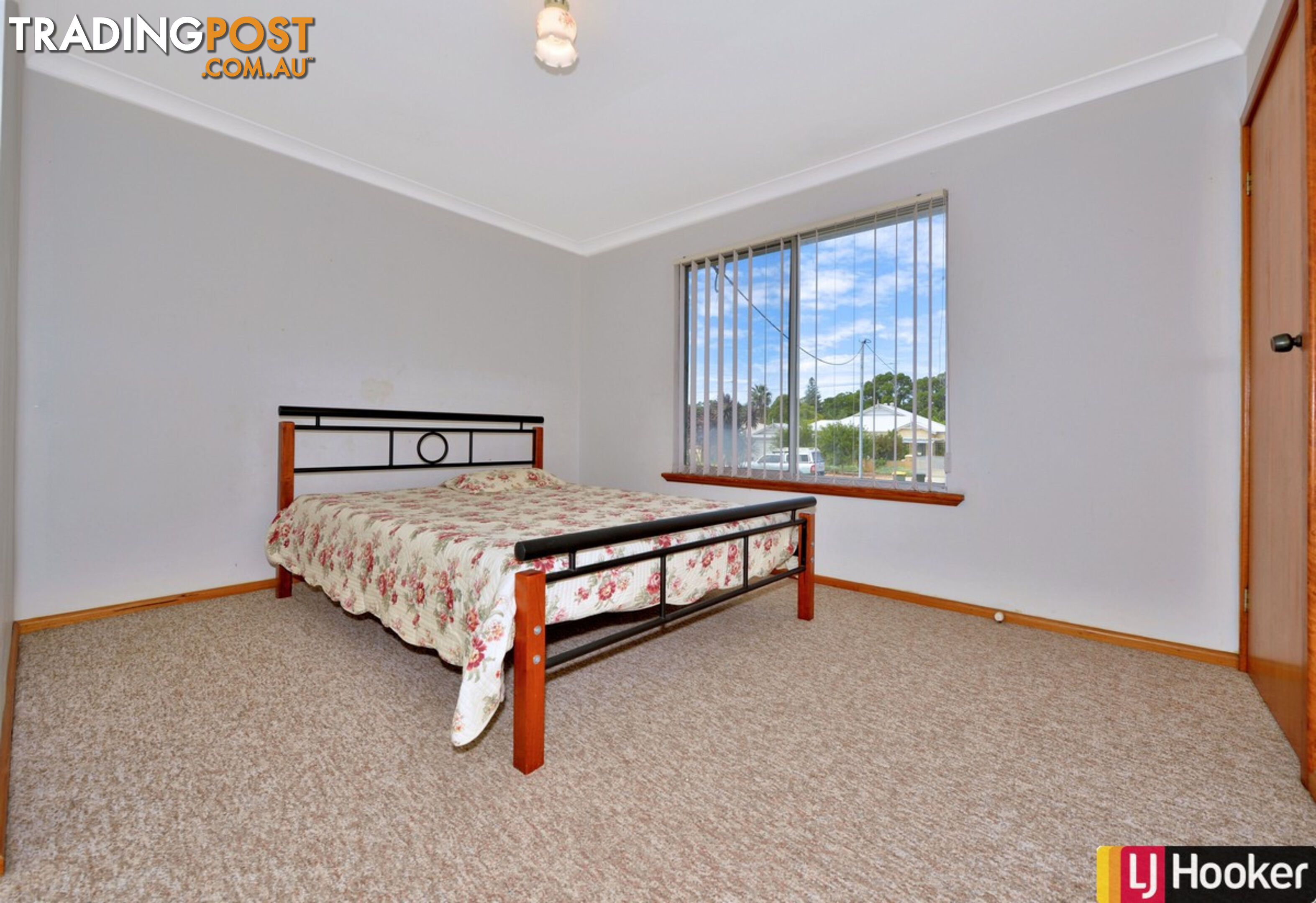 12 Tallas Road SILVER SANDS WA 6210