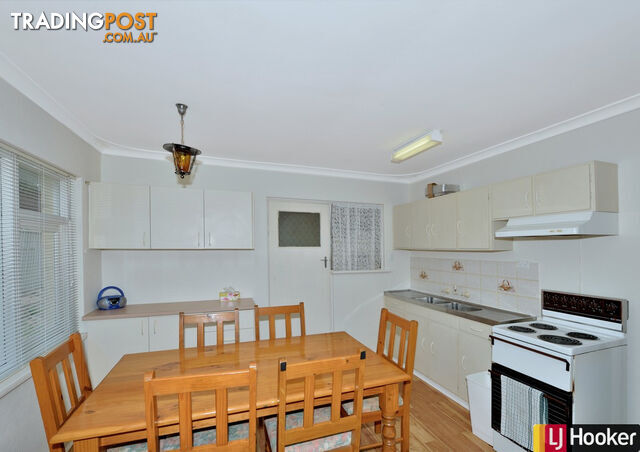 12 Tallas Road SILVER SANDS WA 6210